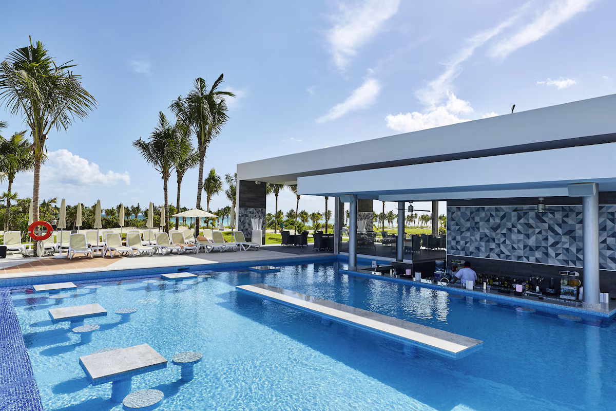 Riu Dunamar Cancun / 4 días / 2 adultos / del 4-7 de Ago / BLO-HO