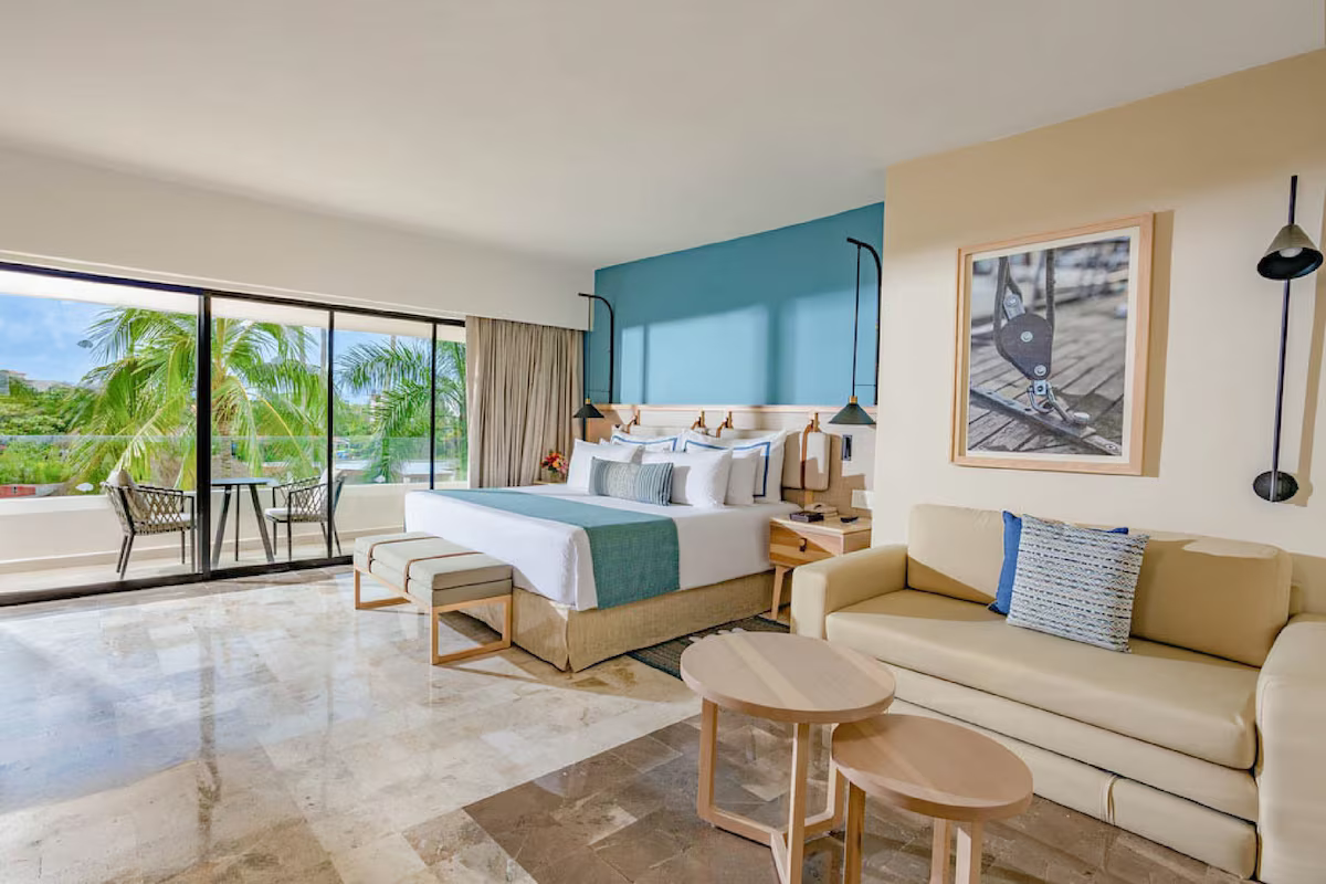 Dreams Aventuras Riviera Maya All Inclusive / 3 días / 2 adultos / del 12-14 de Dic / menores gratis / BLO-HO