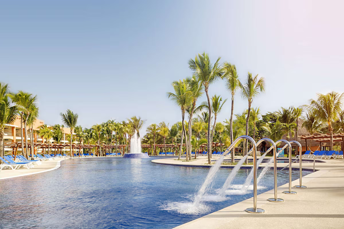 Barcelo Maya Grand Riviera Maya / 3 días / 2 adultos / del 12-14 de Dic / BLO-HO