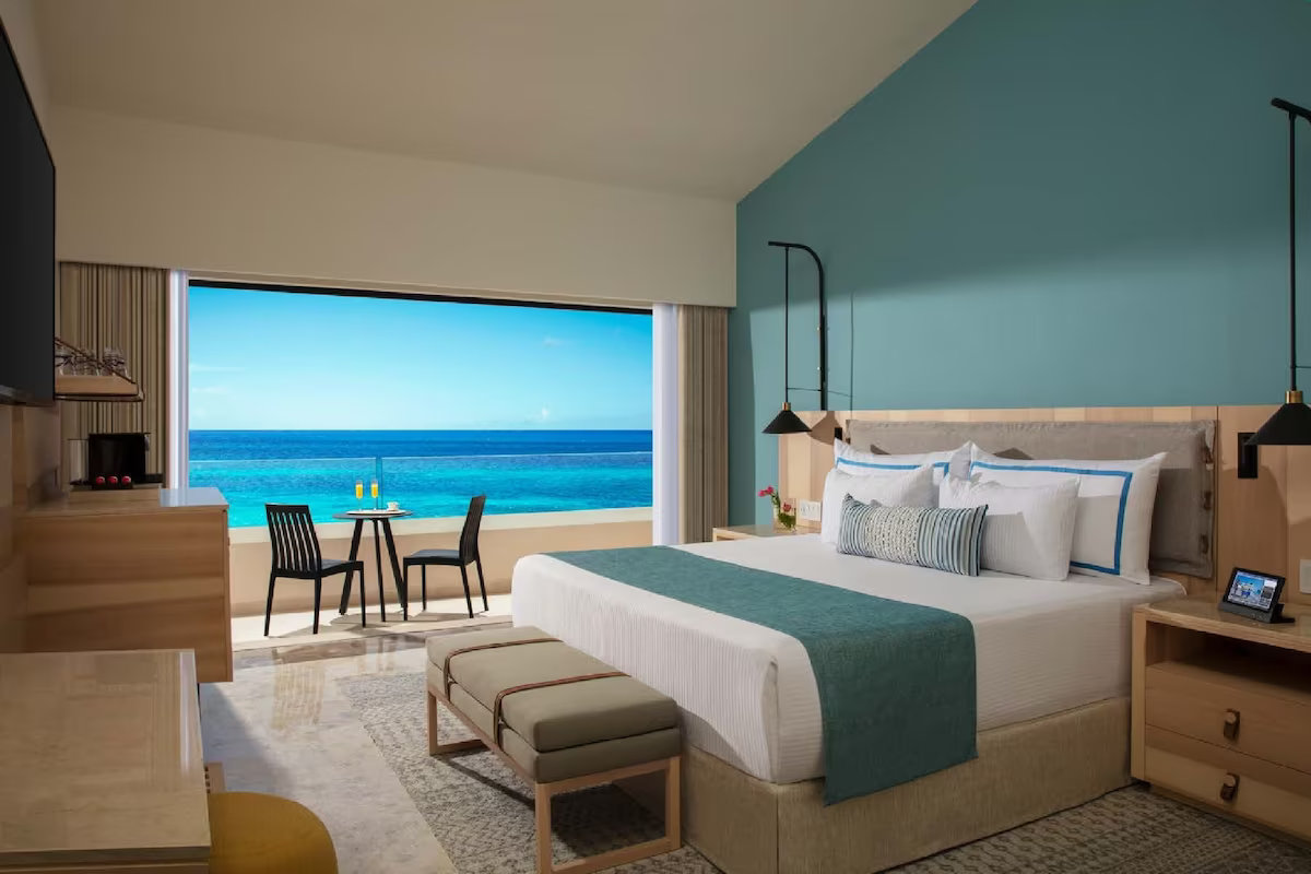 Dreams Aventuras Riviera Maya All Inclusive / 3 días / 2 adultos / del 12-14 de Dic / menores gratis / BLO-HO