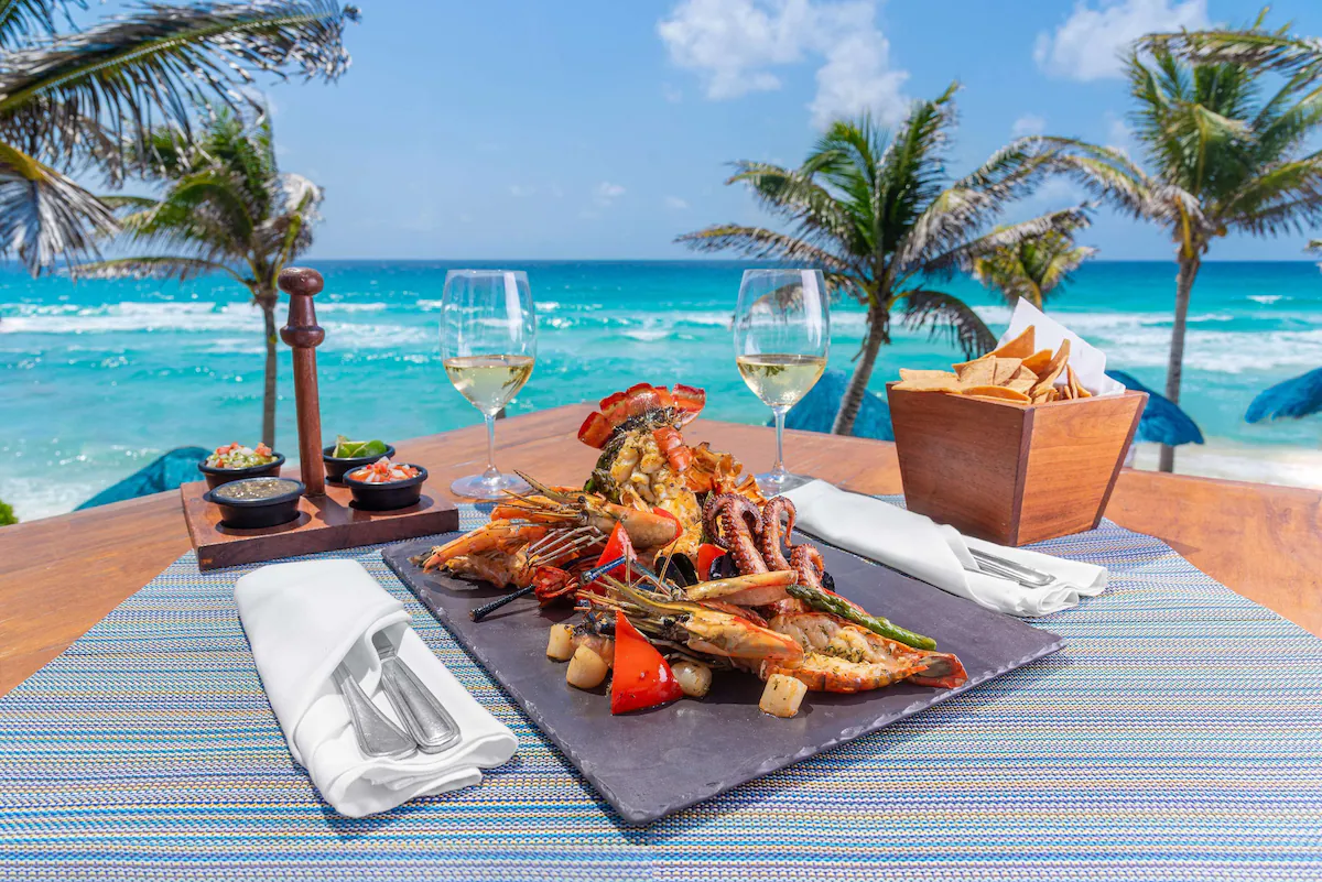 Grand Oasis Cancun / 5 días / 2 adultos / del 24-28 de Jul / menores gratis /BLO-HO