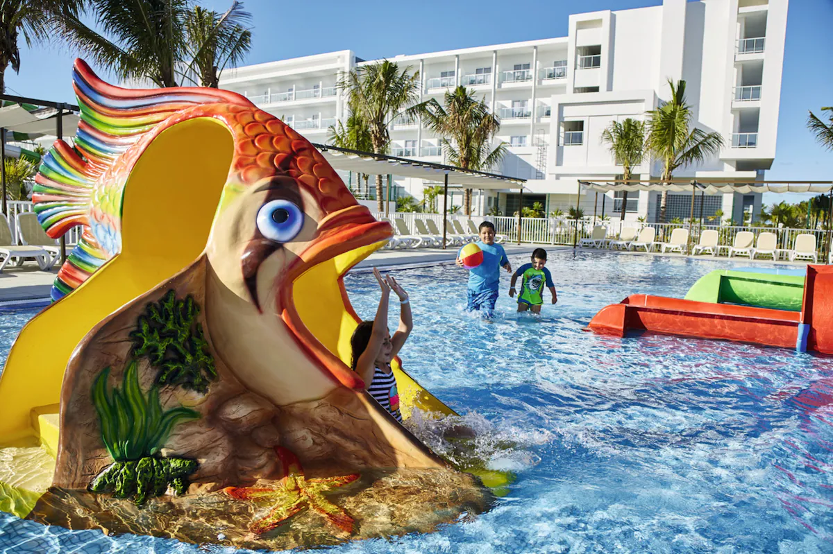 Riu Dunamar Cancun / 4 días / 2 adultos / del 4-7 de Ago / BLO-HO
