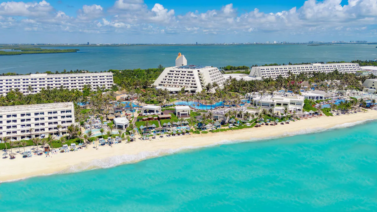 Grand Oasis Cancun / 5 días / 2 adultos / del 24-28 de Jul / menores gratis /BLO-HO