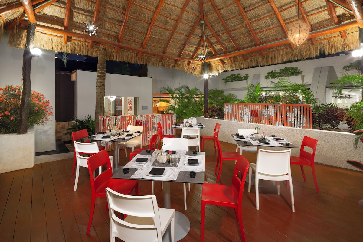 Grand Oasis Cancun / 5 días / 2 adultos / del 24-28 de Jul / menores gratis /BLO-HO