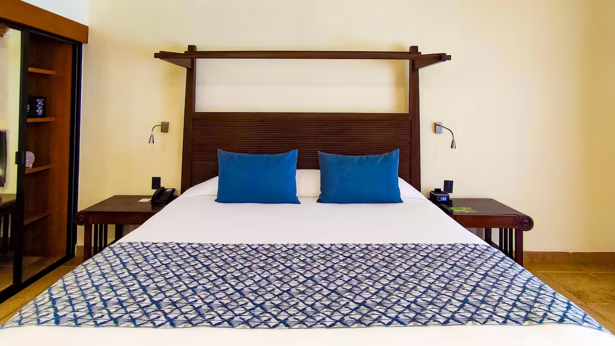 Catalonia Yucatan Beach All Inclusive / 3 días / 2 adultos / del 25-27 de Jul / menores gratis / FIT-RV