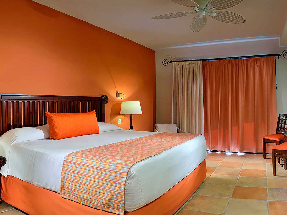 Catalonia Yucatan Beach All Inclusive / 3 días / 2 adultos / del 25-27 de Jul / menores gratis / FIT-RV
