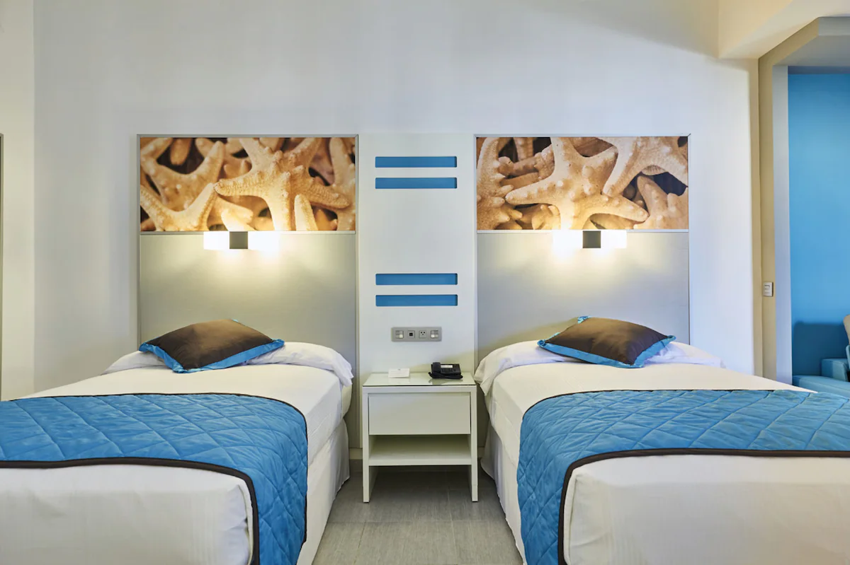 Riu Dunamar Cancun / 4 días / 2 adultos / del 4-7 de Ago / BLO-HO