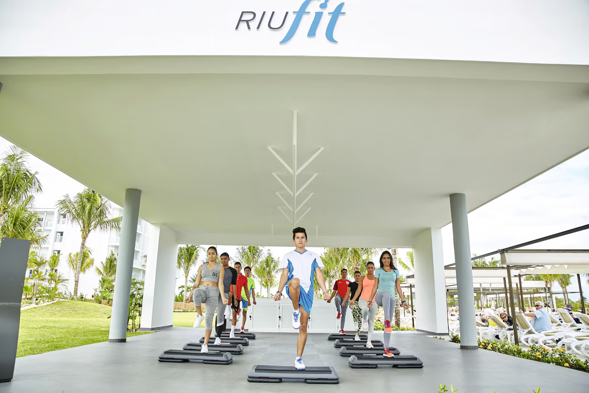 Riu Dunamar Cancun / 4 días / 2 adultos / del 4-7 de Ago / BLO-HO