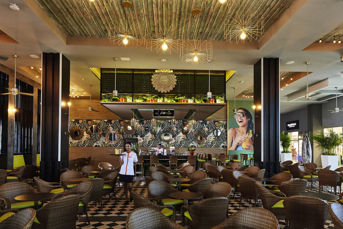 Riu Dunamar Cancun / 4 días / 2 adultos / del 4-7 de Ago / BLO-HO
