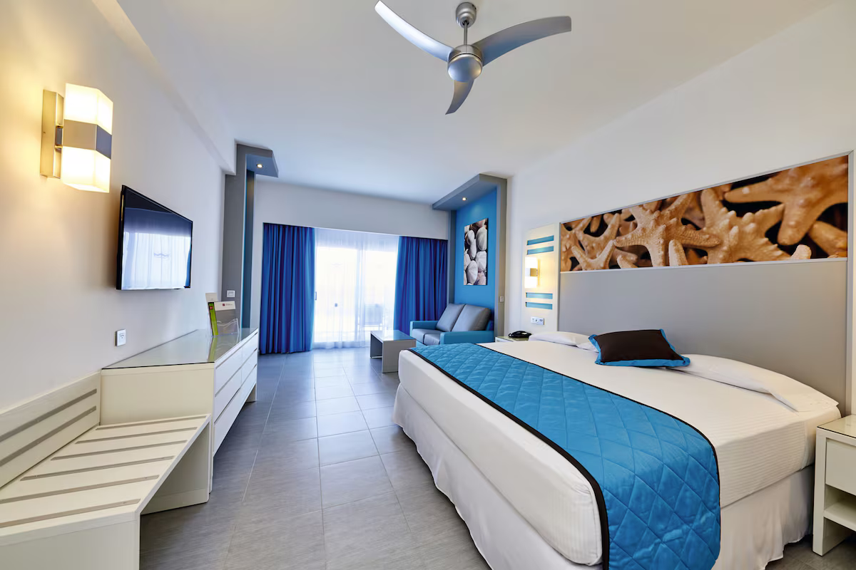 Riu Dunamar Cancun / 4 días / 2 adultos / del 4-7 de Ago / BLO-HO