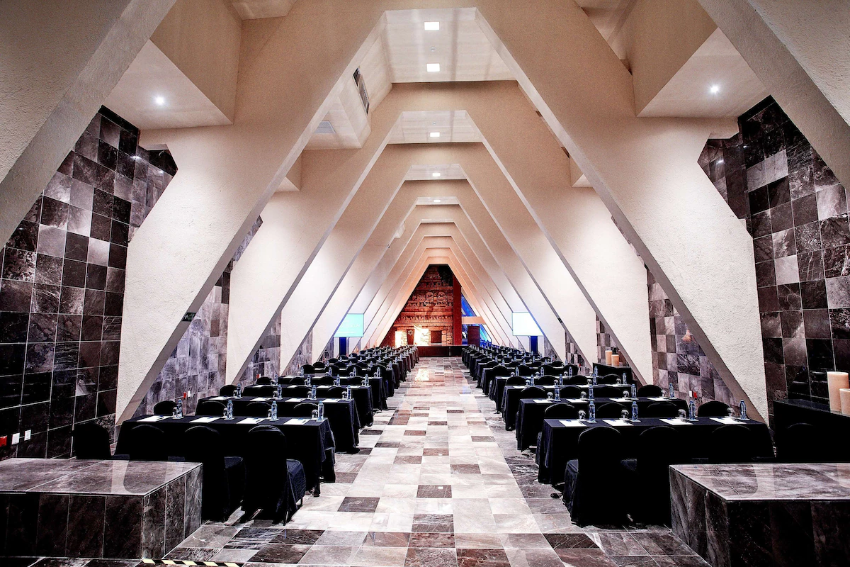 Grand Oasis Cancun / 5 días / 2 adultos / del 24-28 de Jul / menores gratis /BLO-HO