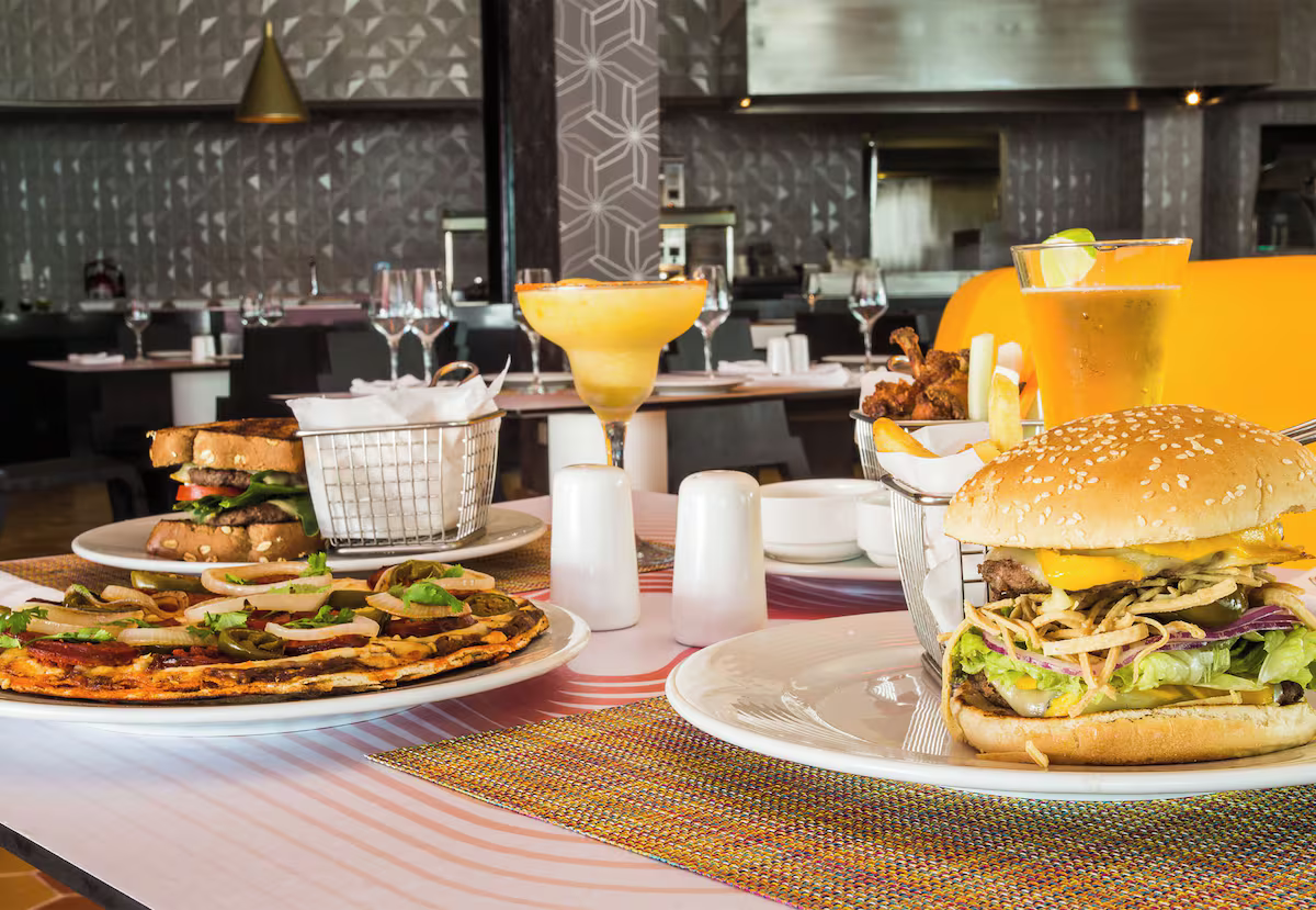 Temptation Cancun Resort All Inclusive - Adults Only / 4 días / 2 adultos / del 11 -14 de Agost / FIT-BO