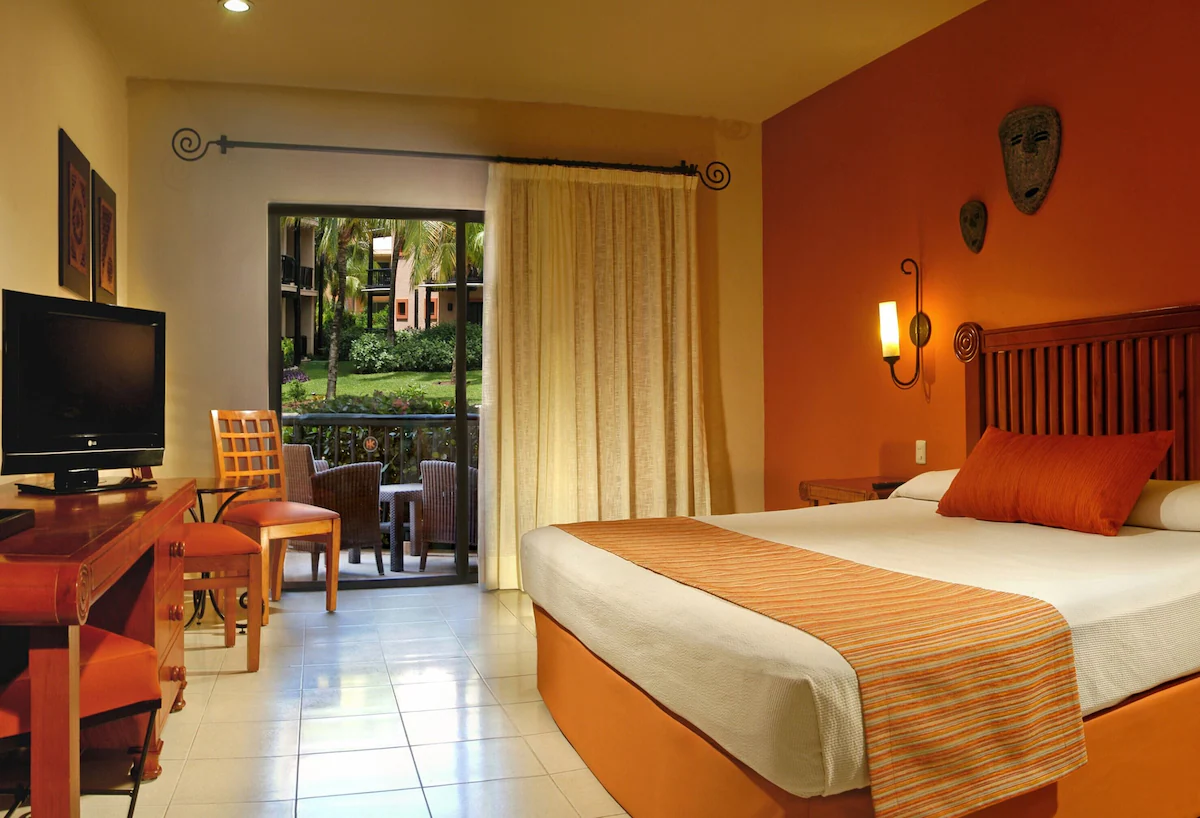 Catalonia Yucatan Beach All Inclusive / 3 días / 2 adultos / del 25-27 de Jul / menores gratis / FIT-RV