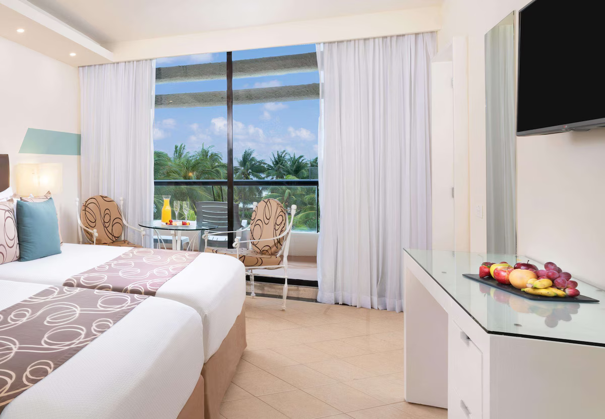 Grand Oasis Cancun / 5 días / 2 adultos / del 24-28 de Jul / menores gratis /BLO-HO