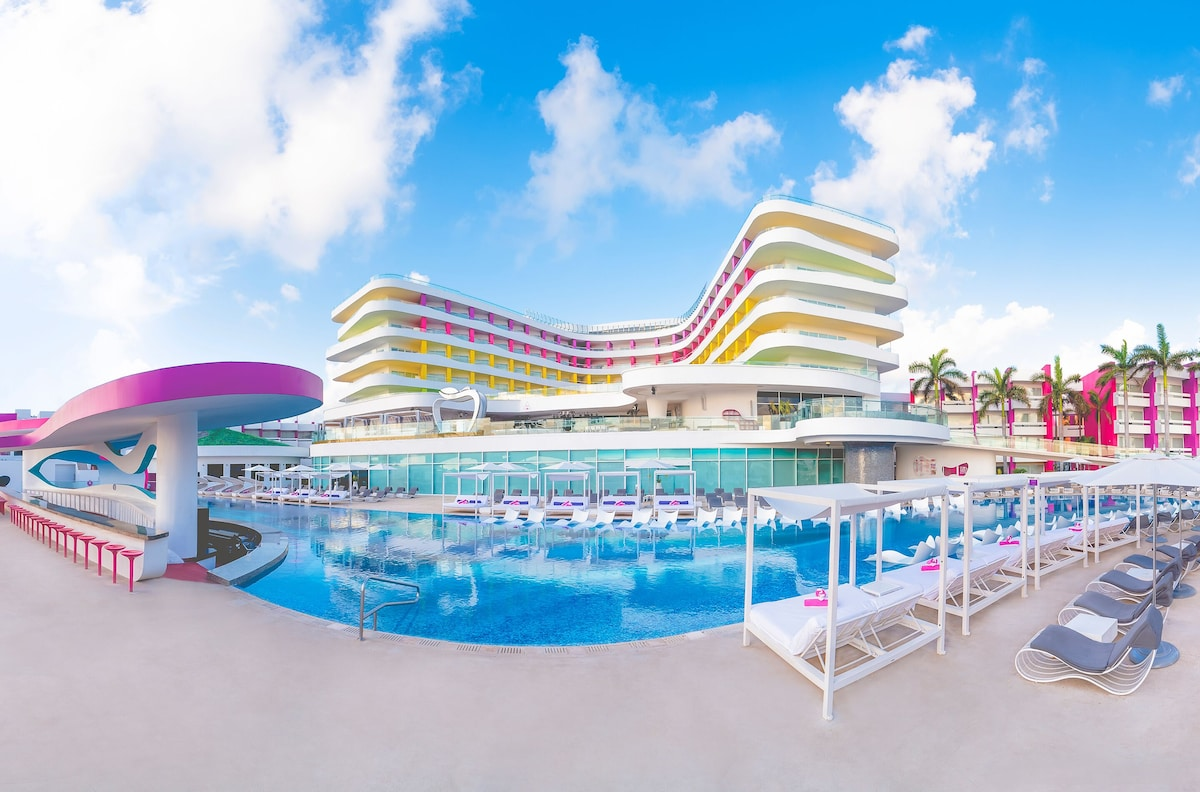 Temptation Cancun Resort All Inclusive - Adults Only / 4 días / 2 adultos / del 11 -14 de Agost / FIT-BO