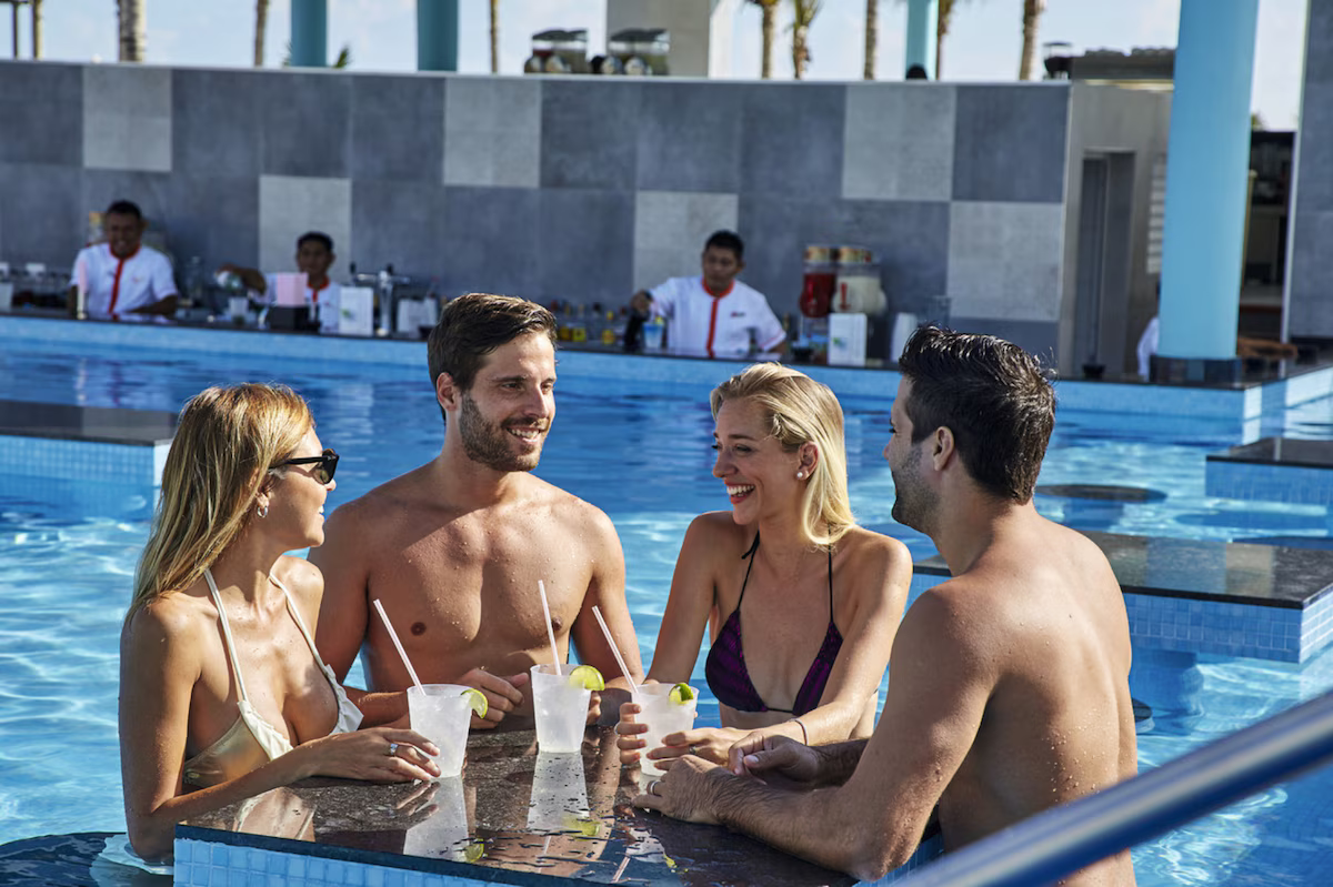 Riu Dunamar Cancun / 4 días / 2 adultos / del 4-7 de Ago / BLO-HO