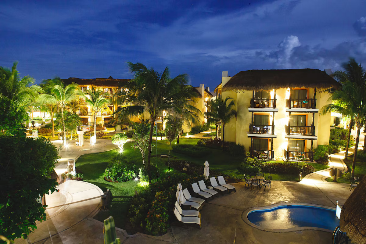 Catalonia Yucatan Beach All Inclusive / 3 días / 2 adultos / del 25-27 de Jul / menores gratis / FIT-RV