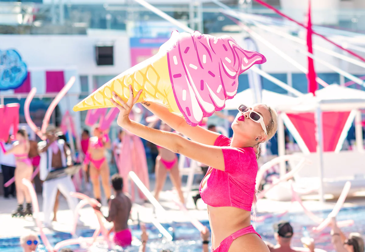 Temptation Cancun Resort All Inclusive - Adults Only / 4 días / 2 adultos / del 11 -14 de Agost / FIT-BO