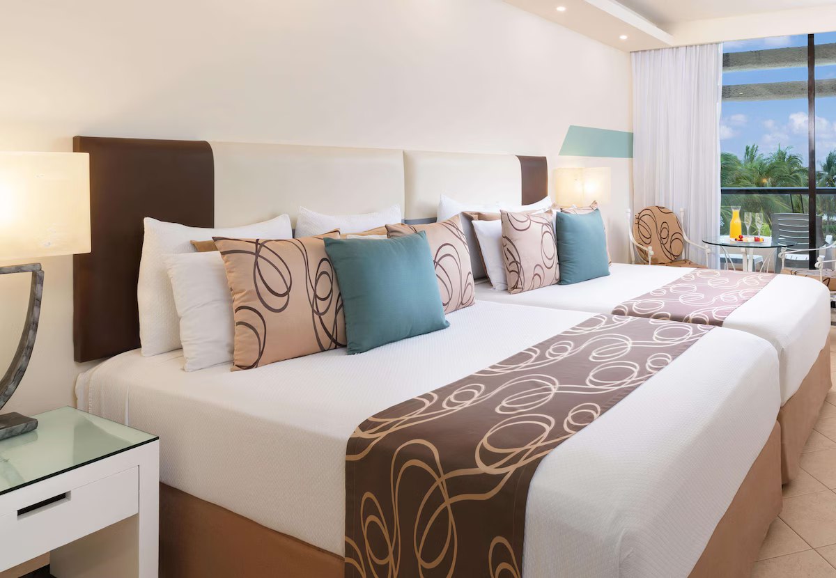 Grand Oasis Cancun / 5 días / 2 adultos / del 24-28 de Jul / menores gratis /BLO-HO