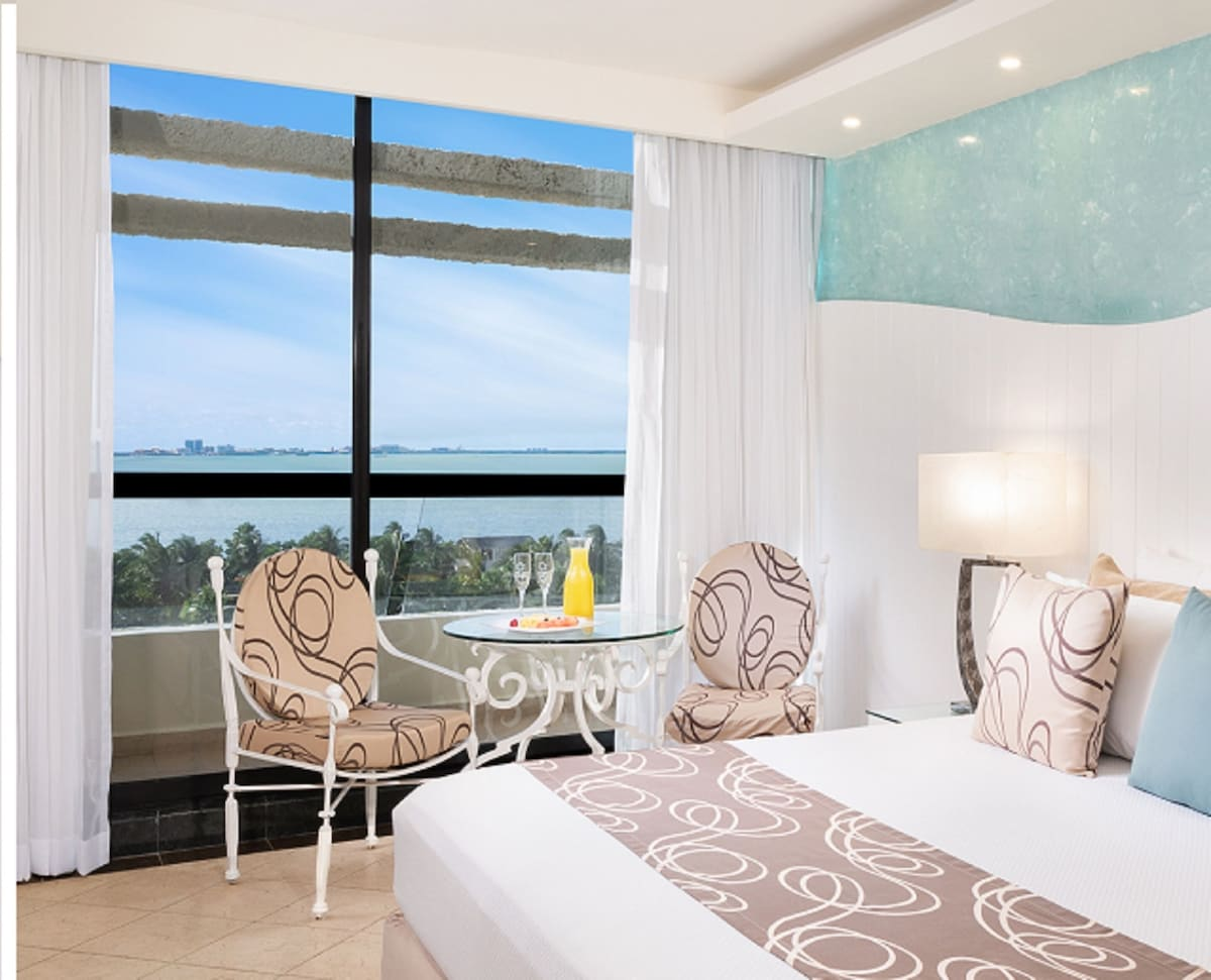 Grand Oasis Cancun / 5 días / 2 adultos / del 24-28 de Jul / menores gratis /BLO-HO