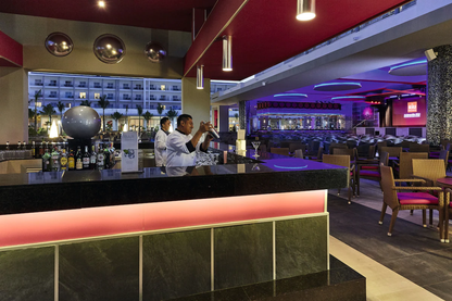 Riu Dunamar Cancun  / 4 días / 2 adultos / del 4-7 de Ago / BLO-HO