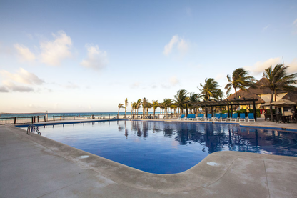 Allegro Playacar All Inclusive / 3 días / 2 adultos / del 12-14 de Sept / BLO-HO